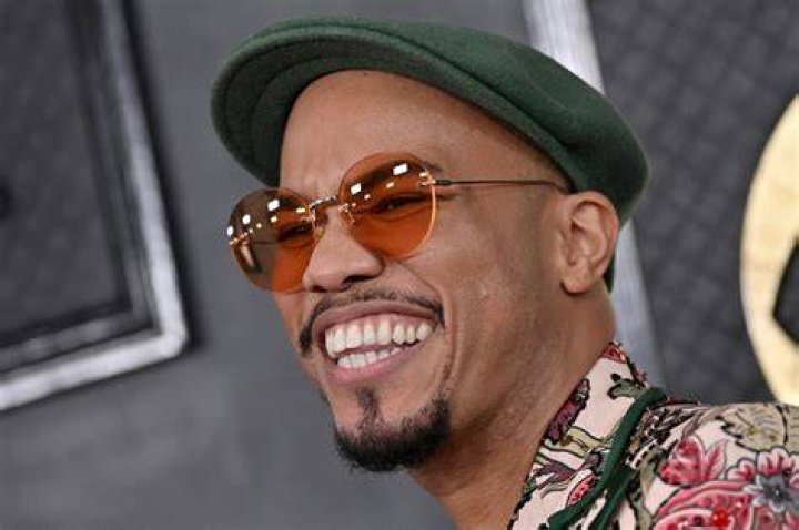 Anderson .Paak w utworze brata Thundercata