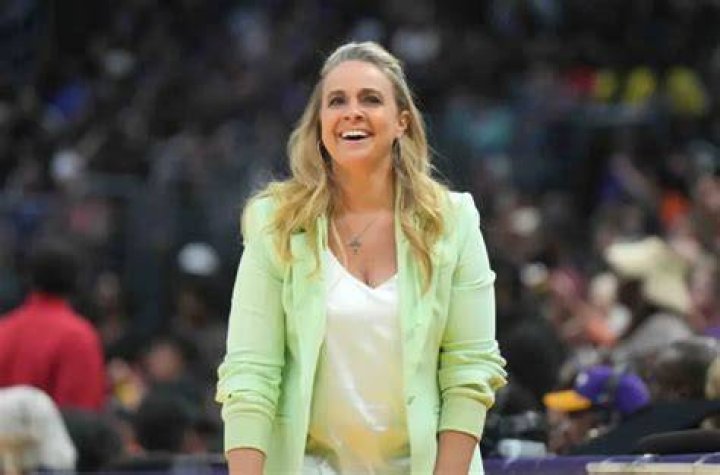 Becky Hammon Bio, Age, Height, Career, Husband, Children, Net Worth