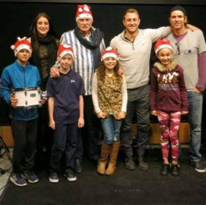 How Many Children Does Mike Piazza Have? Is He Living In Italy With Them? ·