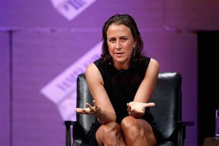How much is Anne Wojcicki's net worth today ·