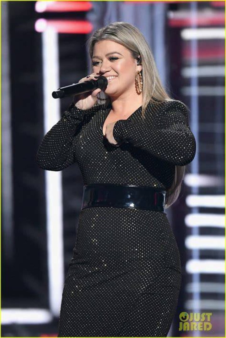 Kelly Clarkson - Medley [Live] - 2018 Billboard Music Awards - billboard music awards 2021 kelly clarkson
