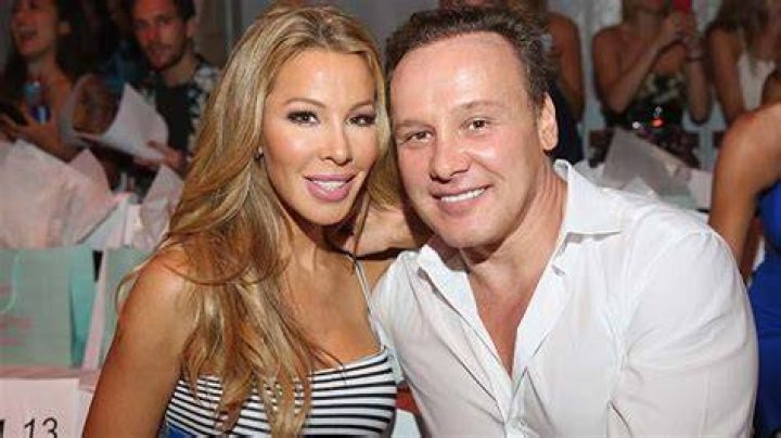 Lisa Hochstein’s Net Worth, Biography, Career, Awards, Fact and Life Story ·