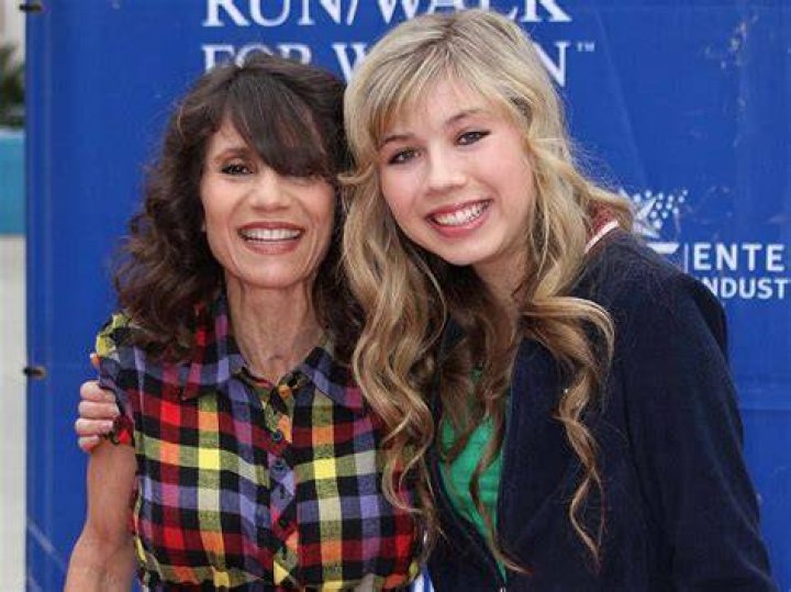 Mccurdy Mom