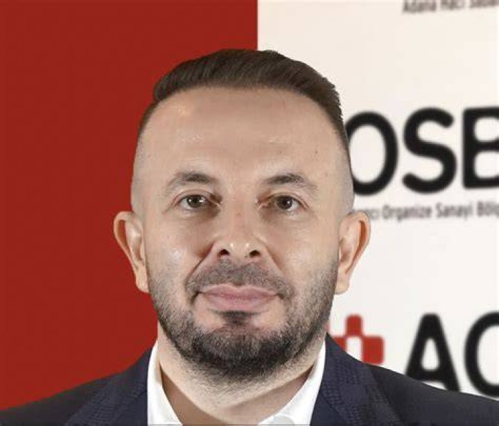 Mehmet &Ouml;z kimdir, ka&ccedil; yaşında, aslen nereli, ne mezunu? İşte biyografisi