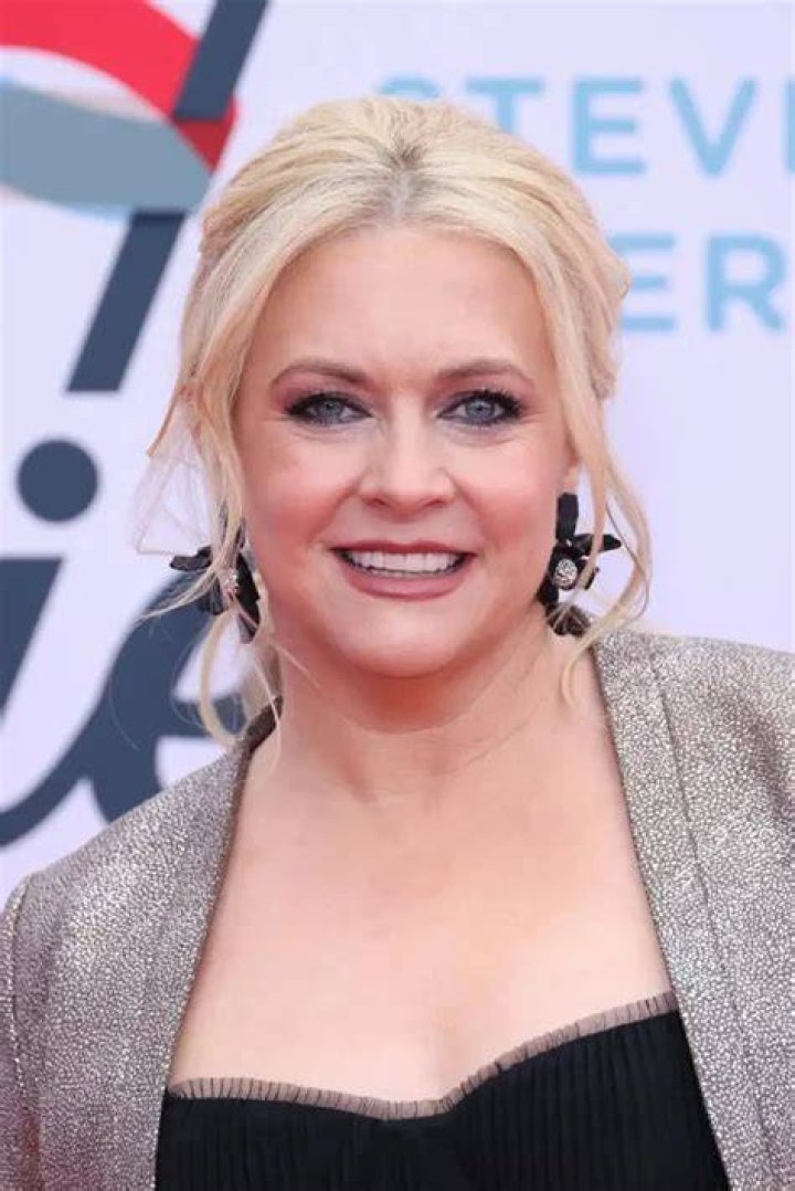 Melissa Joan Hart Biography, Age, Height, Husband, Net Worth, Family