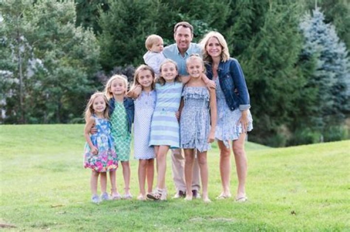 Who is Andrea Canning ? Age, husband, salary, net worth, children YEN