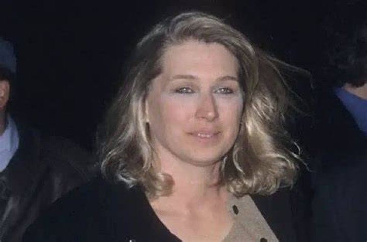 Who is Elizabeth Keuchler? Interesting facts about Alec Baldwin's