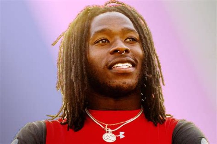 Who Is Garmai K. Momolu? Alvin Kamara Brother Wikipedia