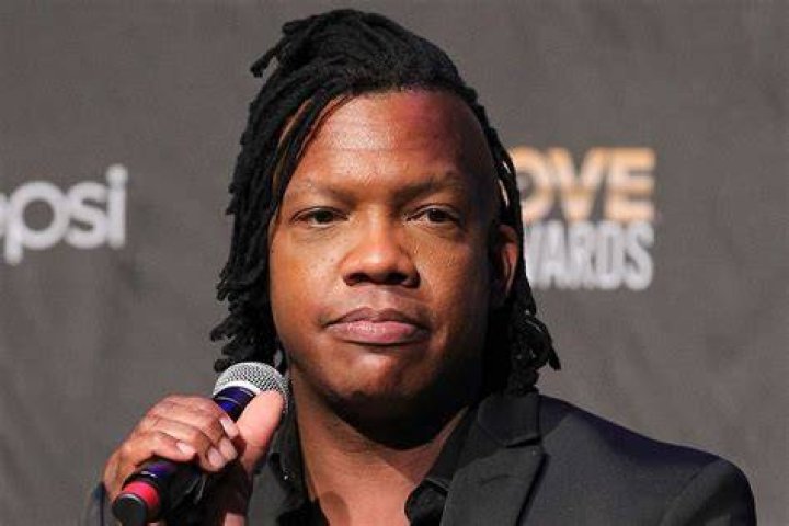 Who is Michael Tait Dating Now? A Look at the Singers Relationship History
